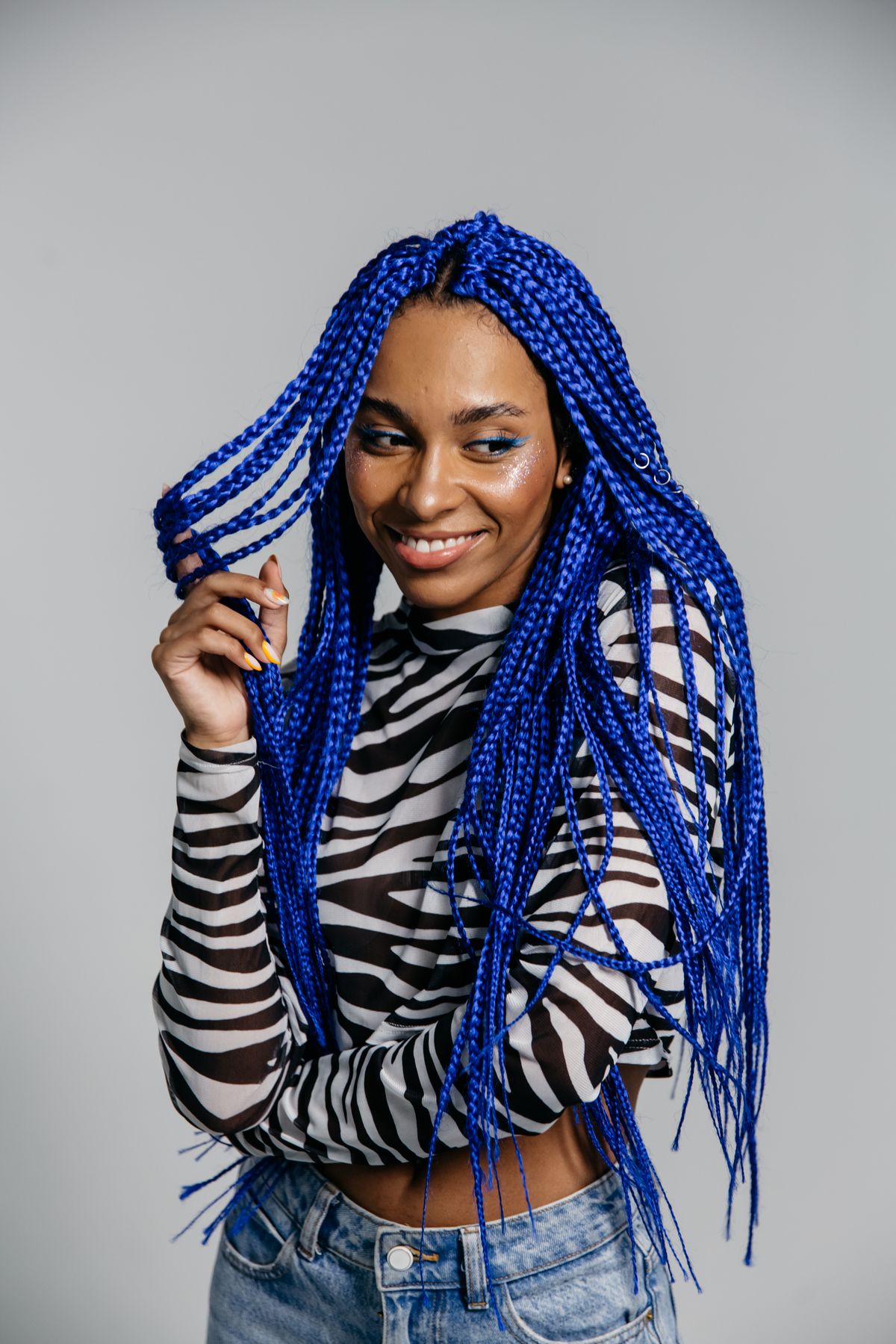 Color braids styling